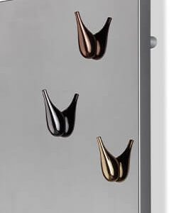 Olivin-drop-Stainless-Steel-Towel-Warmer-Detail